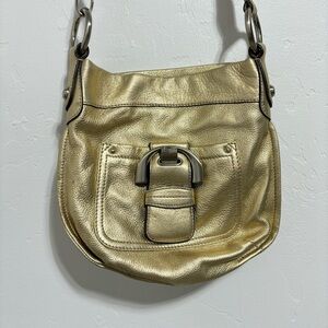 B Makowsky Gold Color Crossbody Purse Shoulder Strap Women's Zip Closure